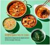 새벽배송업체 오아시스마켓이 지난달 오픈한 가정간편식(HMR) 전용관 '맛집그대로'가 인기다. 지방 맛집 음식도 새벽배송으로 간편하게 구매해 당일 먹을 수 있어 신선식품과 함께 새 성장동력으로 떠오르고 있다.